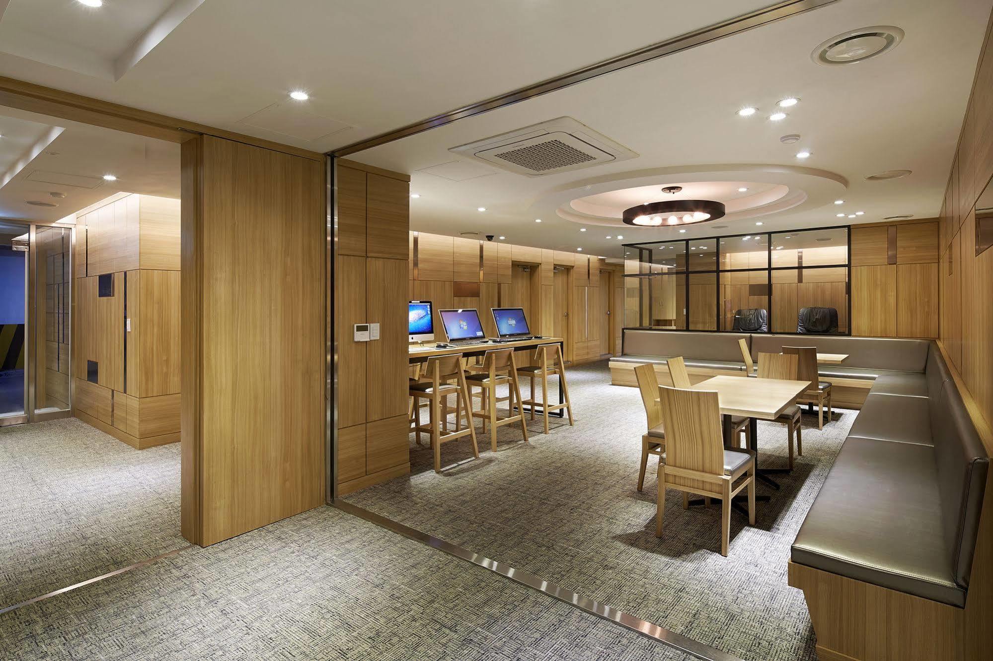 Staz Hotel Myeongdong 1 Сеул Экстерьер фото