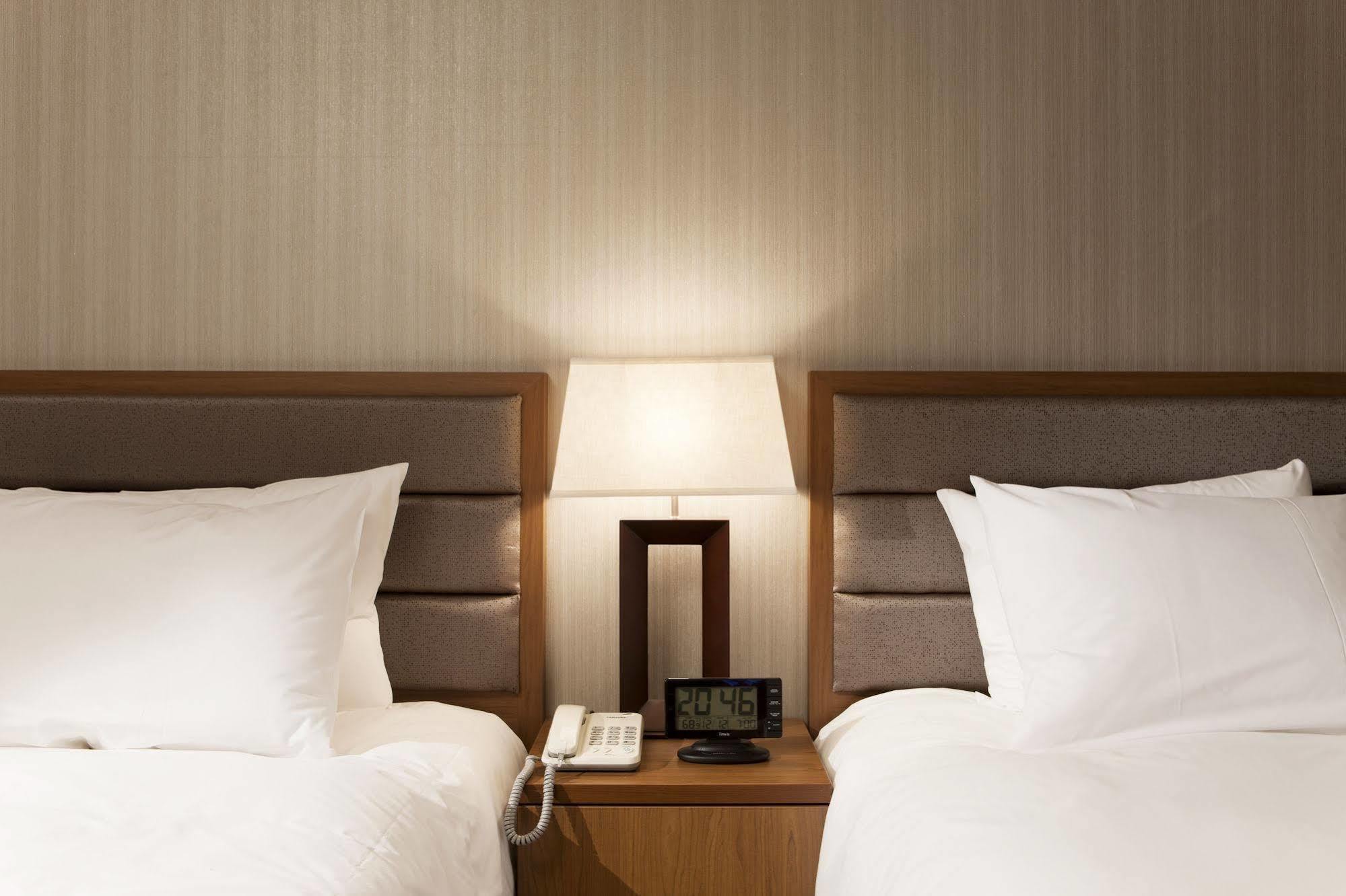 Staz Hotel Myeongdong 1 Сеул Экстерьер фото
